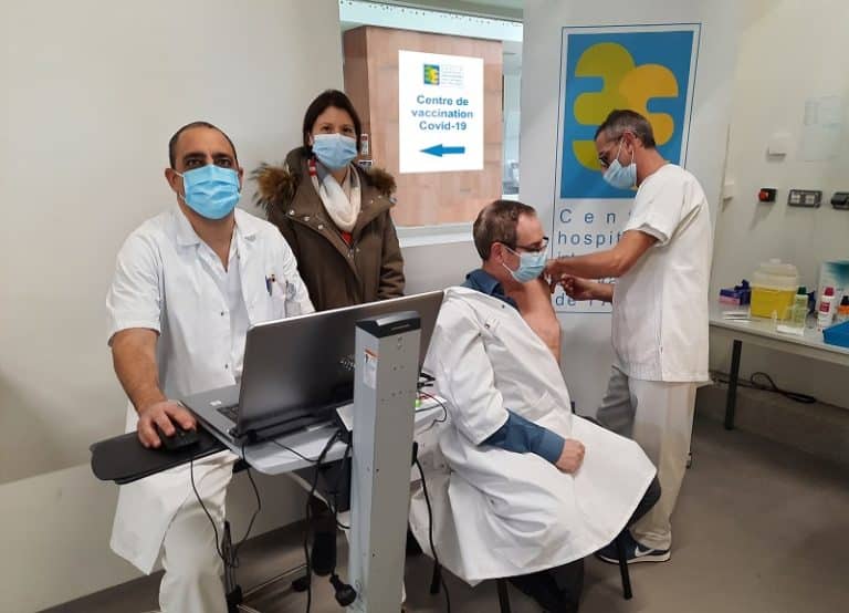 Covid-19 : Le Centre hospitalier de l’Ariège vaccine son personnel