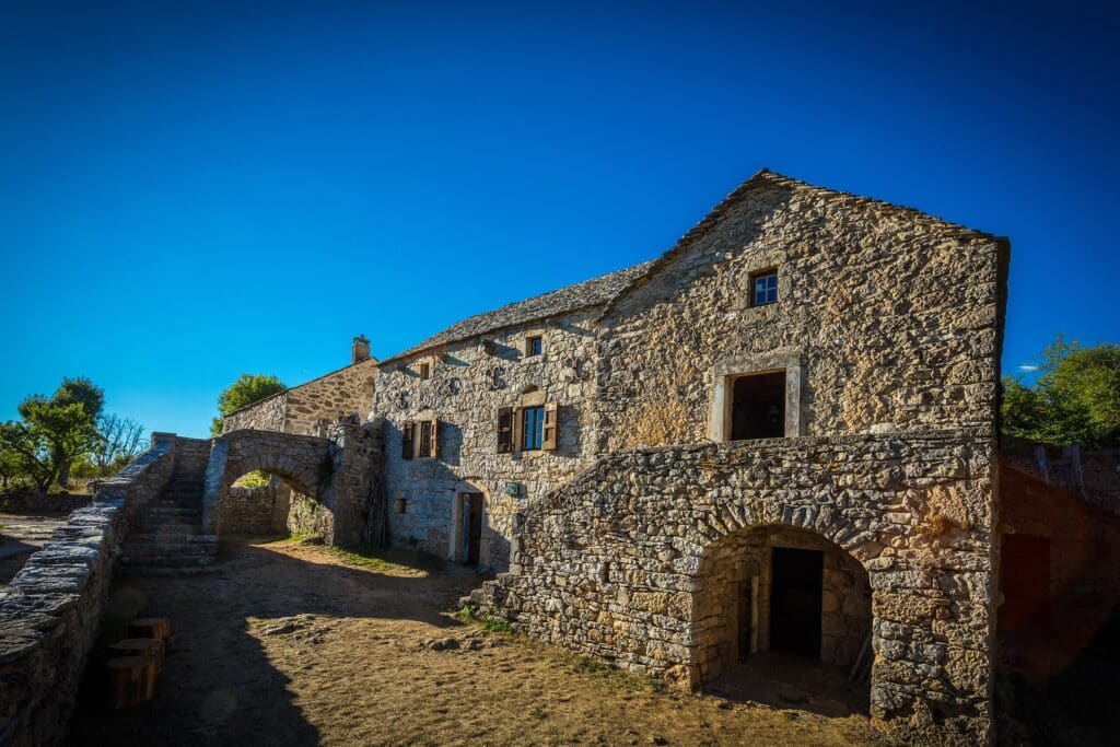 Les 6 sorties à programmer quand il pleut en Lozère