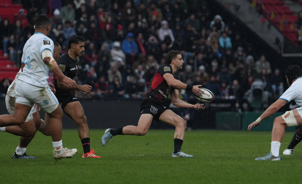 Juan Cruz Mallía et Dimitri Delibes ont mené Toulouse vers la victoire contre le MHR en Top 14.