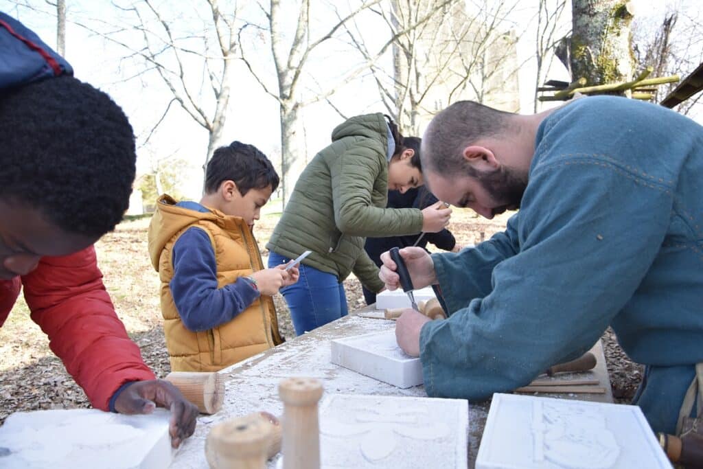 atelier taille pierre Tour des Termes