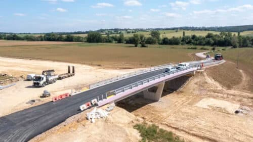 Lest travaux de l'autoroute A69. Certains franchissements sont terminés.