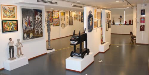 L'une des salles du Musée d'art brut de Montpellier.